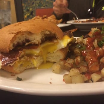 24 Diner - Diners Near Me - Austin, Texas