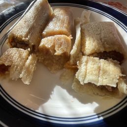 Pork , piña, beans/ cheese Pork , piña, beans/ cheese
