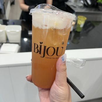 Bijou - Dispassion fruit guava tea - Desserts Near Me - Houston, Texas Bijou - Dispassion fruit guava tea - Desserts Near Me - Houston, Texas