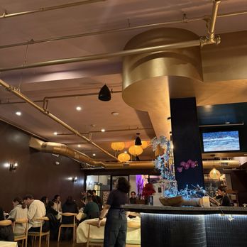 China Pearl Restaurant - Dim Sum Near Me - Boston, Massachusetts