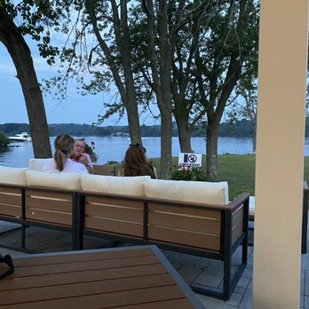 Marker 37 - Cozy couches on the patio - New American Near Me - Chester, Connecticut