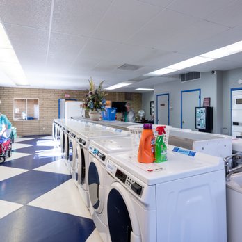 Far Horizons RV Park - Plenty of clean and well-maintained washers - RV Parks Near Me - Tucson, Arizona Far Horizons RV Park - Plenty of clean and well-maintained washers - RV Parks Near Me - Tucson, Arizona