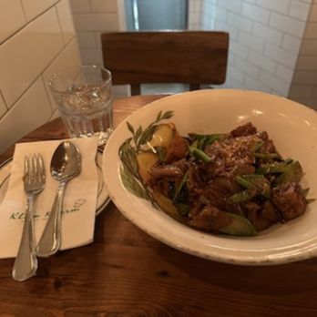 Klom Klorm - Guay Tiew Pad Sei Eiw - Thai Near Me - Brooklyn, New York