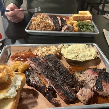 DURHAM’S PIT BBQ - Updated August 2025 - 36 Photos & 95 Reviews - 219