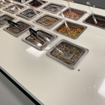 Sprinkles - a display of a variety of desserts - Ice Cream & Frozen Yogurt Near Me - Rainbow City, Alabama Sprinkles - a display of a variety of desserts - Ice Cream & Frozen Yogurt Near Me - Rainbow City, Alabama