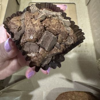 Double Batch Bakery - Desserts Near Me - Bayonne, New Jersey