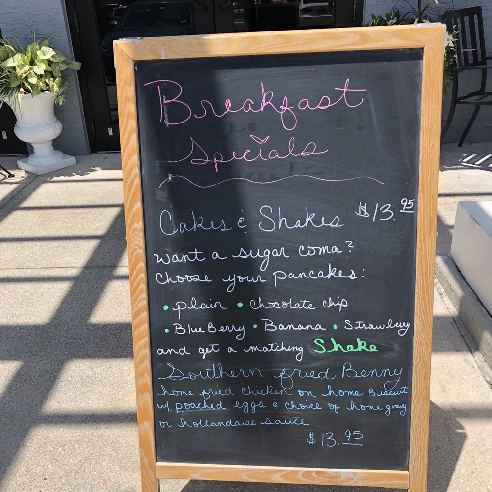 Eggcetera Breakfast & Lunch - Breakfast & Brunch Near Me - Fort Myers, Florida