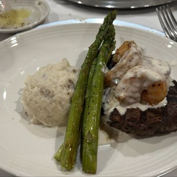 Carrabba's Italian Grill - Filet with Gorgonzola & Calabrian Shrimp - Italian Near Me - Panama City, Florida Carrabba's Italian Grill - Filet with Gorgonzola & Calabrian Shrimp - Italian Near Me - Panama City, Florida