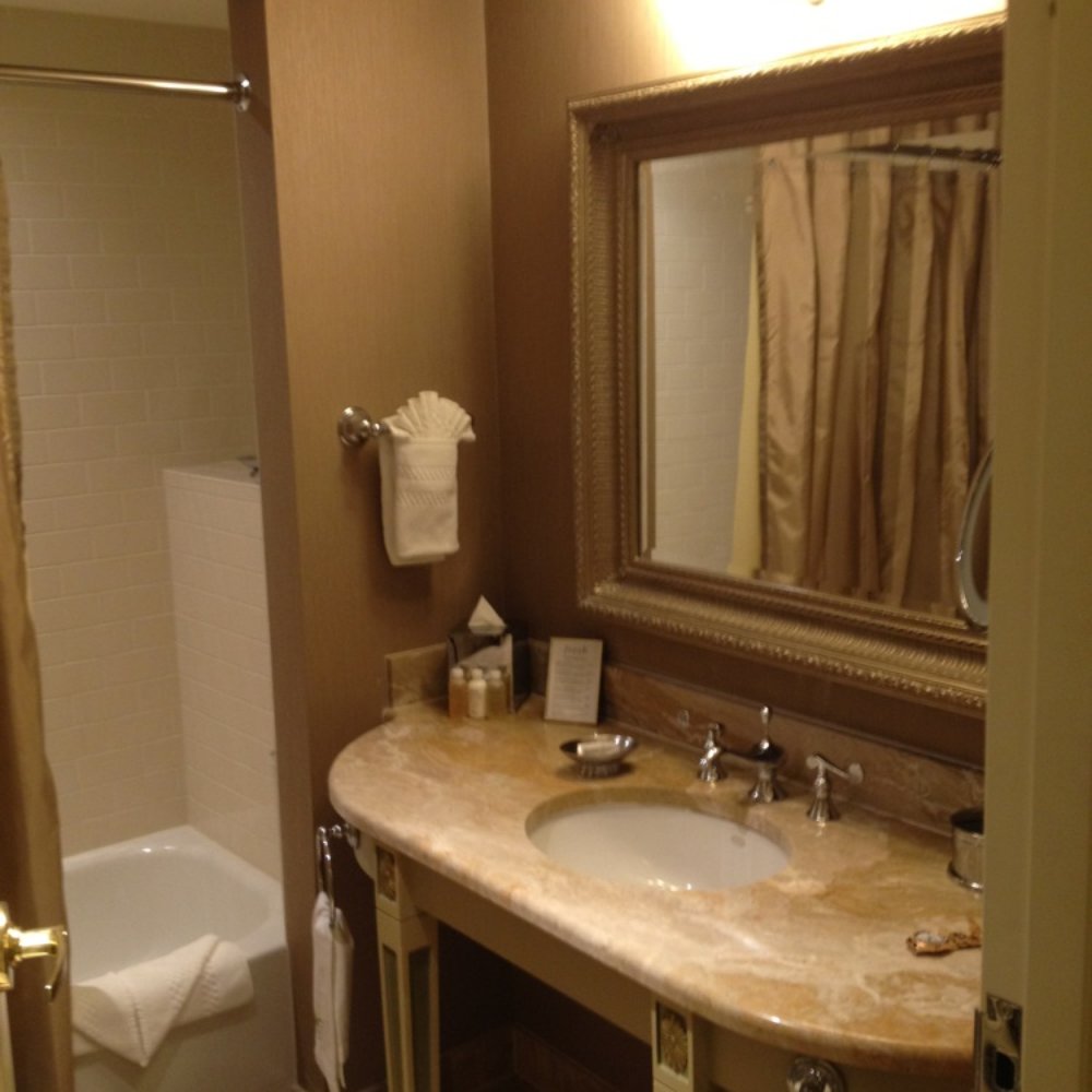 Hotel Commonwealth - Vanity area of very large bathroom - Hotels Near Me - Boston, Massachusetts Hotel Commonwealth - Vanity area of very large bathroom - Hotels Near Me - Boston, Massachusetts