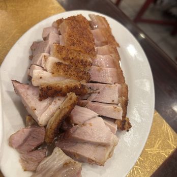 Ting Wong Restaurant - Roast pig - Noodles Near Me - Philadelphia, Pennsylvania Ting Wong Restaurant - Roast pig - Noodles Near Me - Philadelphia, Pennsylvania
