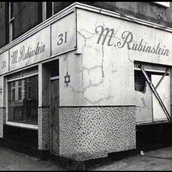 Kurdish Cafe - Rubensteins....today its the Kurdish Cafe....