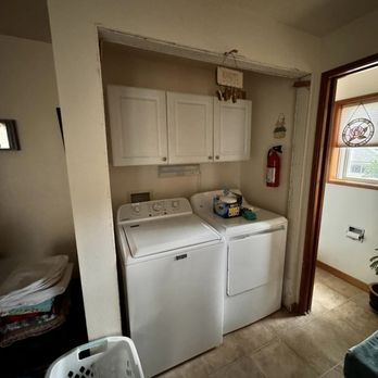 Precisioncraft Handyman Solutions - Before photo of laundry alcove need of frame casing and trim. - Handyman Near Me - Canby, Oregon Precisioncraft Handyman Solutions - Before photo of laundry alcove need of frame casing and trim. - Handyman Near Me - Canby, Oregon