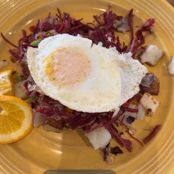 Four Sisters Cafe - 1/2 corned beef hash - Breakfast & Brunch Near Me - Roseville, California Four Sisters Cafe - 1/2 corned beef hash - Breakfast & Brunch Near Me - Roseville, California
