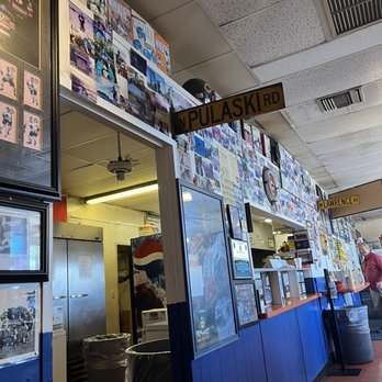 Chicago Hamburger - the inside of a restaurant - Burgers Near Me - Phoenix, Arizona Chicago Hamburger - the inside of a restaurant - Burgers Near Me - Phoenix, Arizona