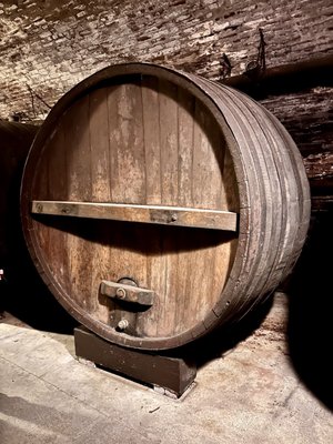 Brotherhood, America's Oldest Winery by null