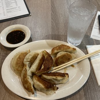 Golden Dumpling House - Pan Fried Pork Dumpling. - Chinese Near Me - Houston, Texas Golden Dumpling House - Pan Fried Pork Dumpling. - Chinese Near Me - Houston, Texas
