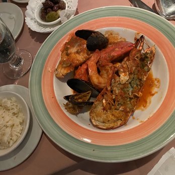 Restaurant Au Parmesan - Seafood bowl - Italian Near Me - Quebec City, Quebec Restaurant Au Parmesan - Seafood bowl - Italian Near Me - Quebec City, Quebec