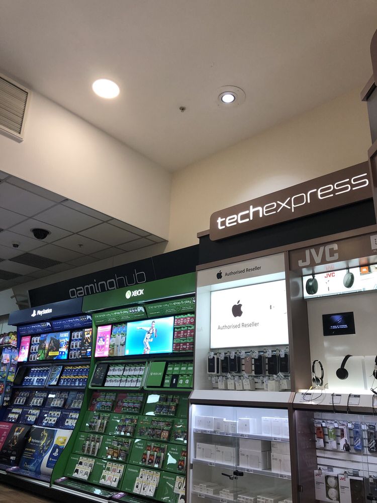 WHSMITH Updated August 2024 45 Meadowhall Centre, Sheffield, South