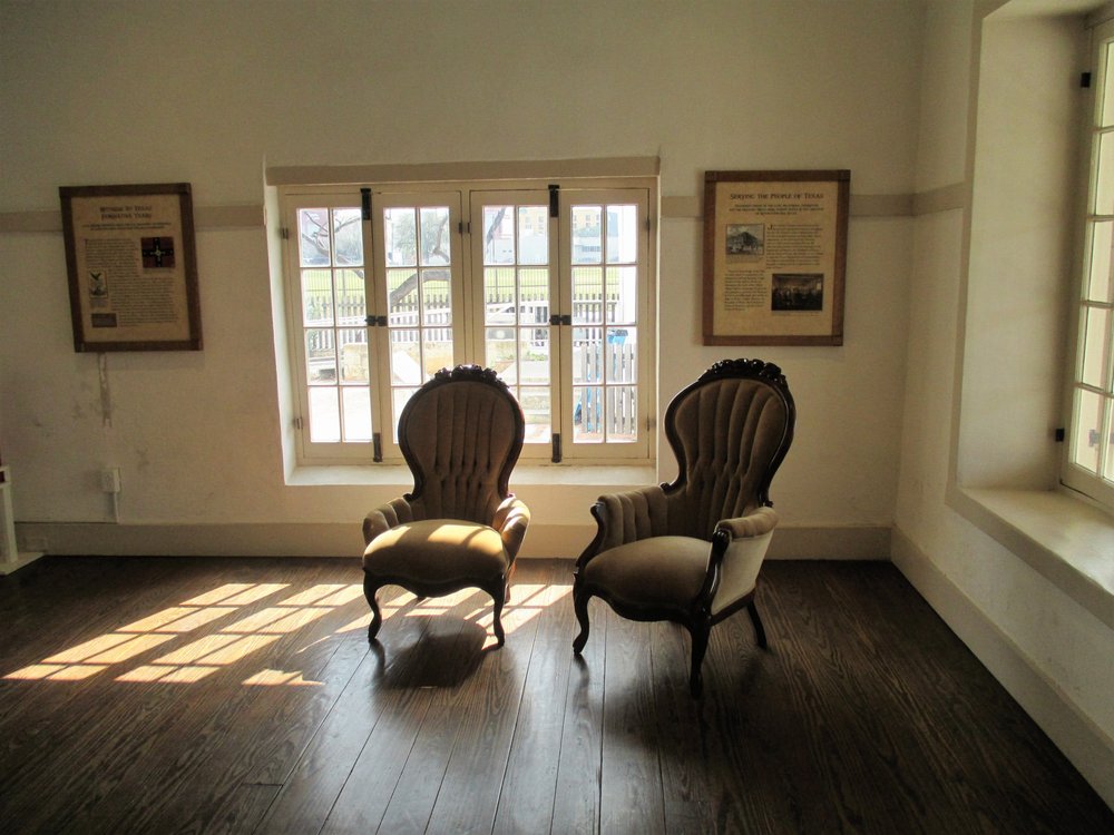 DA Designs - upholstery in San Antonio, TX