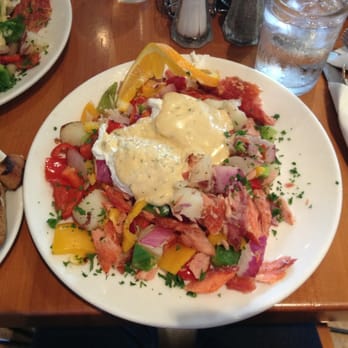 Plums Cafe - Smoked salmon hash - Breakfast & Brunch Near Me - Costa Mesa, California