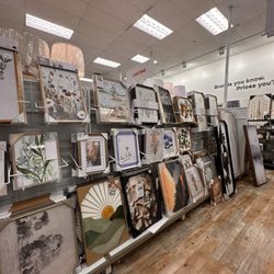 HomeGoods
