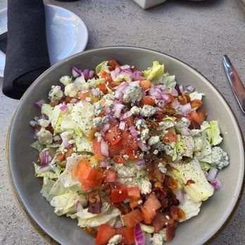 Arnold Palmer's Restaurant - American Near Me - La Quinta, California
