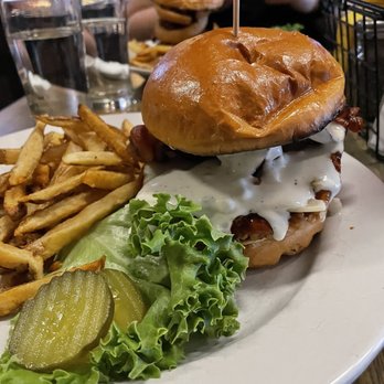 R Public House - Spicy Asian chicken sandwich - Beer Bar Near Me - Chicago, Illinois R Public House - Spicy Asian chicken sandwich - Beer Bar Near Me - Chicago, Illinois