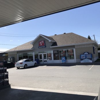 Couche-Tard - the outside of a gas station - Convenience Stores Near Me - Saint-Basile-le-Grand, Quebec Couche-Tard - the outside of a gas station - Convenience Stores Near Me - Saint-Basile-le-Grand, Quebec