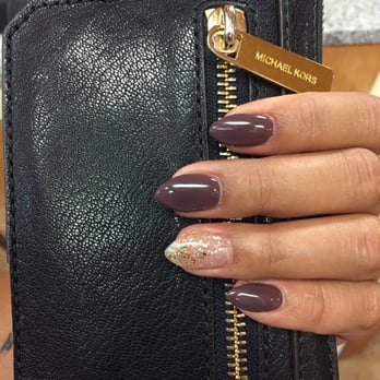 Sola Nails - Shellac with acrylic - Nail Salons Near Me - Burien, Washington Sola Nails - Shellac with acrylic - Nail Salons Near Me - Burien, Washington