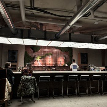 Uh Bar - Bars Near Me - Toronto, Ontario Uh Bar - Bars Near Me - Toronto, Ontario