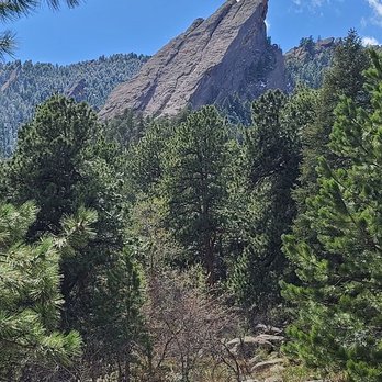 Chautauqua Park - Flatirons  04-15-2023 - Parks Near Me - Boulder, Colorado