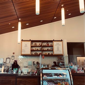 Lemon Gals - Interior - Coffee & Tea Near Me - San Pablo, California