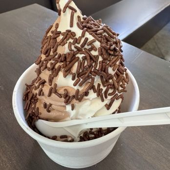 The Ice Cream Shoppe - Small soft serve - Ice Cream & Frozen Yogurt Near Me - Yarmouth, Maine The Ice Cream Shoppe - Small soft serve - Ice Cream & Frozen Yogurt Near Me - Yarmouth, Maine
