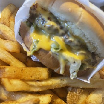 Tommy's Burger Stop - Burgers Near Me - Anchorage, Alaska