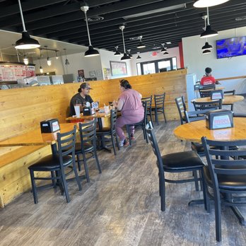 More Burgers & Shakes - Dine area - Burgers Near Me - Cody, Wyoming