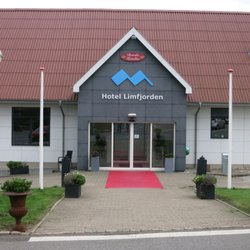 Hotel Limfjorden - Der Eingang des Hotels