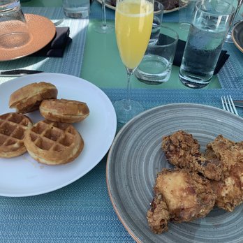 Area 31 - Fried Chicken & Waffle - Seafood Near Me - Miami, Florida