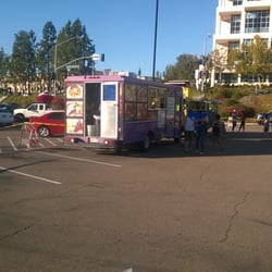 Grossmont Center Food Truck Thursday