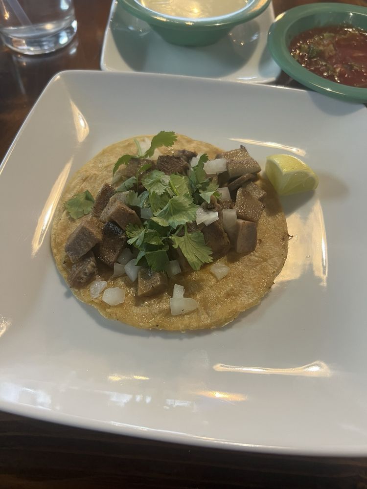La Isla Taqueria Y Mariscos