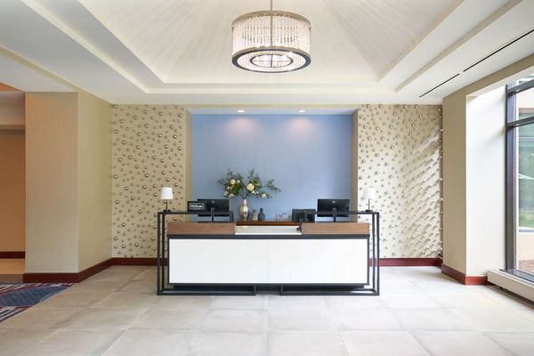 Hilton Fairfax by null