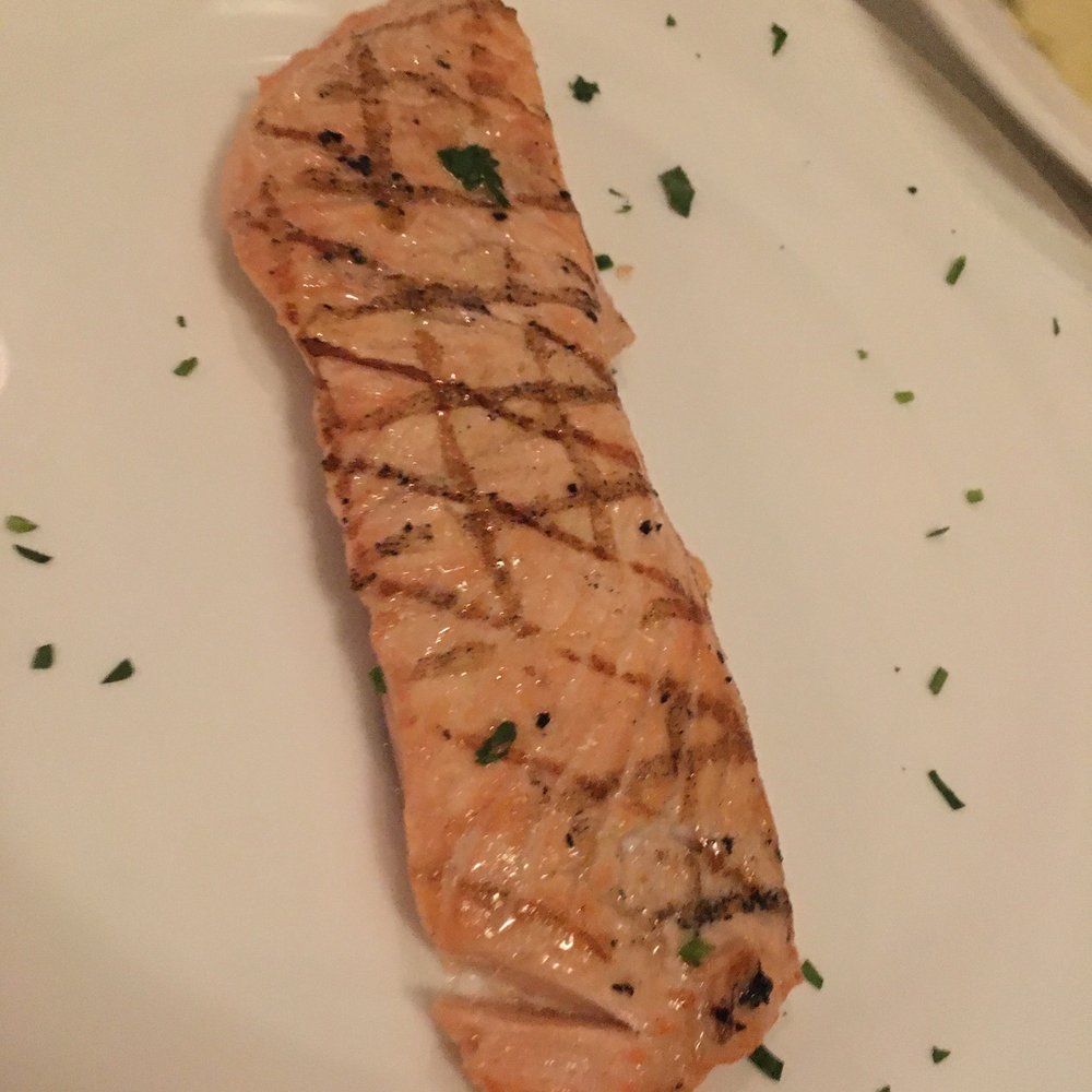 Dodici - Salmone Atlantico Dinner - Italian Near Me - Rockville Centre, New York Dodici - Salmone Atlantico Dinner - Italian Near Me - Rockville Centre, New York