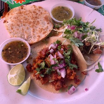 La Botana Tacos - Chicharron - DELICIOUS. Carne Asada, Carnitas and a shared quesadilla - all wonderful. - Tacos Near Me - Tucson, Arizona La Botana Tacos - Chicharron - DELICIOUS. Carne Asada, Carnitas and a shared quesadilla - all wonderful. - Tacos Near Me - Tucson, Arizona