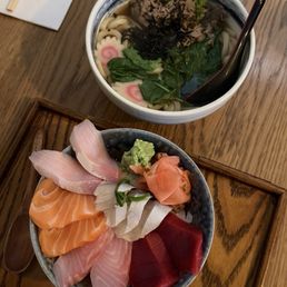 N1. Niku Udon & K15. Kuromon Don N1. Niku Udon & K15. Kuromon Don