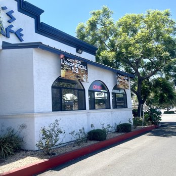 George's Greek Cafe - Greek Near Me - Lakewood, California George's Greek Cafe - Greek Near Me - Lakewood, California