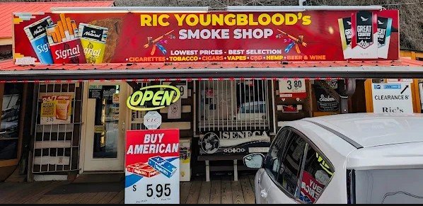 Rick Youngblood's Smoke Shop 2, 833 Tsali Blvd, Cherokee, NC 28719, US