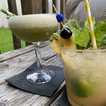 Lei Low - Cocktail Bars Near Me - Houston, Texas