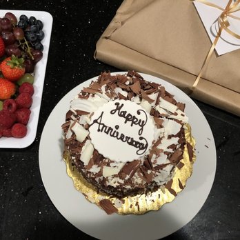 Flowers Bakery Cafe - Marble cake - Bakeries Near Me - Silver Spring, Maryland