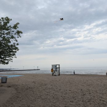 Lakeview Park Beach - Kite at the beach - Beaches Near Me - Oshawa, Ontario Lakeview Park Beach - Kite at the beach - Beaches Near Me - Oshawa, Ontario
