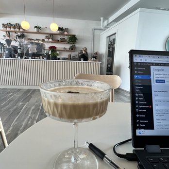 Common Ground - The Honey Kiss latte. What a treat!! - Coffee & Tea Near Me - Tacoma, Washington Common Ground - The Honey Kiss latte. What a treat!! - Coffee & Tea Near Me - Tacoma, Washington