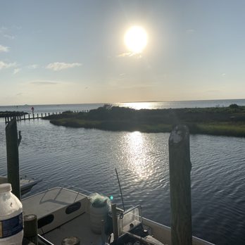 Hatteras Sol Waterside Grill - New American Near Me - Hatteras, North Carolina